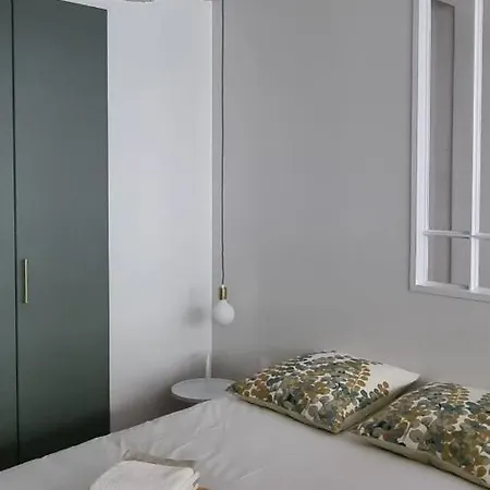 Appartement Au 53, sous le chartil à Reims Extérieur photo